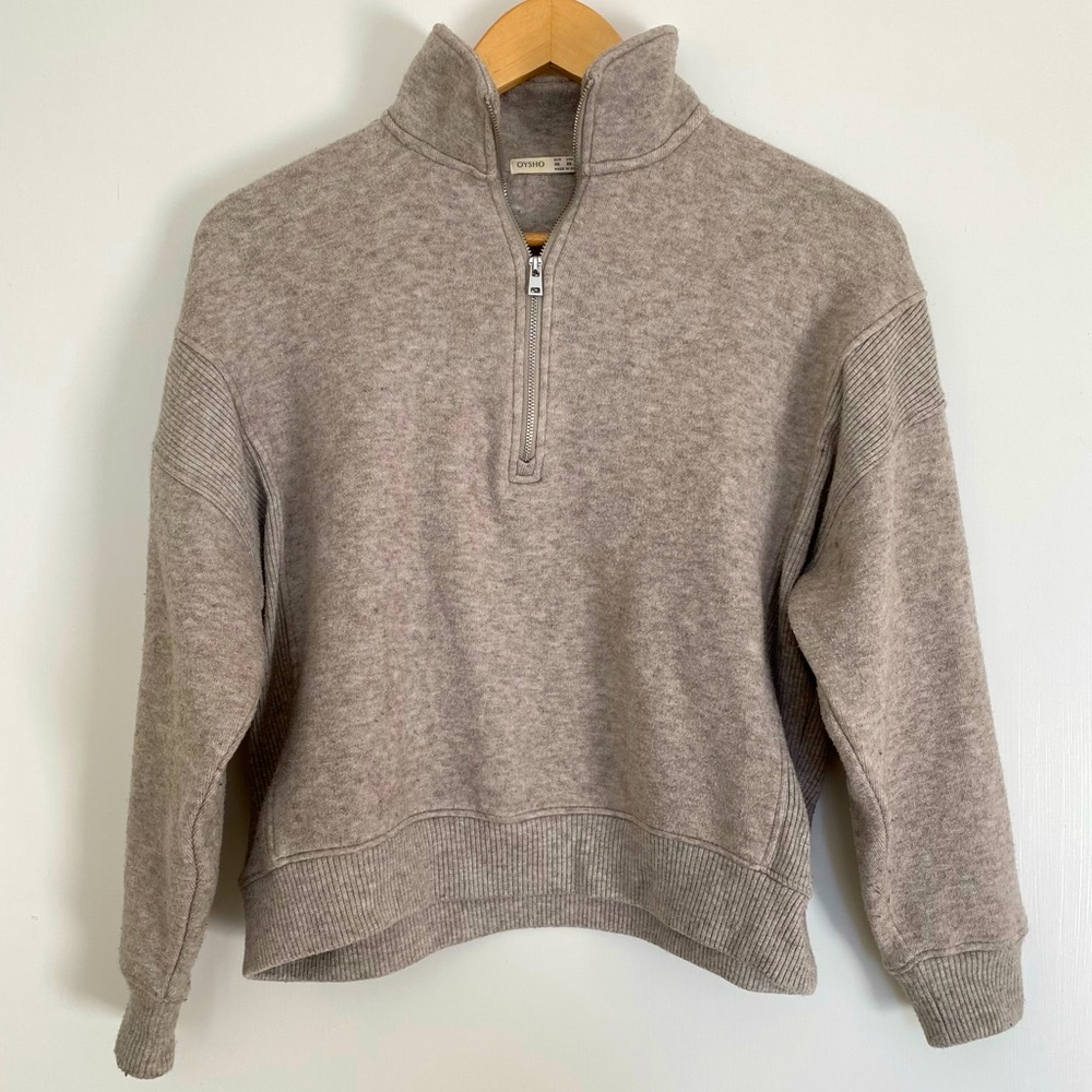 Oysho Sweater